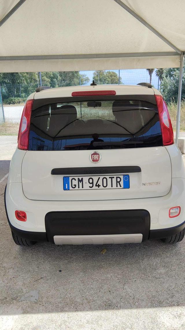 Fiat Panda 1.0 FireFly S&S Hybrid City Life Full Opt - foto 2 di 4