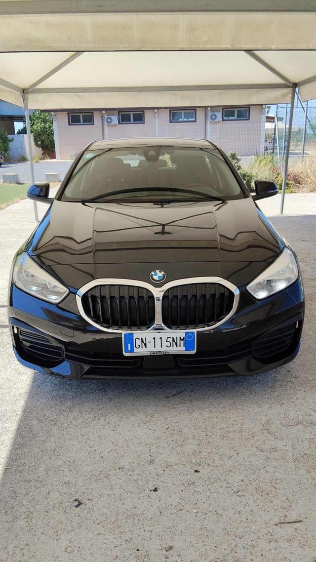 BMW 118 i 5p. Business Advantage AUTOMATICA - foto 3 di 4