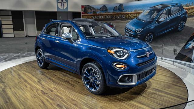 Fiat 500X 1.5 T4 Hybrid 130 CV DCT CAPRI YACHTING CLUB - foto 4 di 4