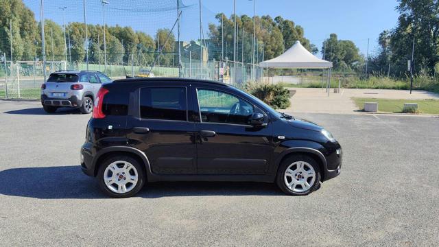 Fiat Panda 1.0 FireFly S&S Hybrid City Life 6 Marce - foto 2 di 4