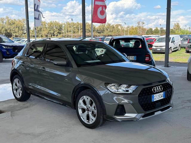 Audi A1 allstreet 30 TFSI S tronic Identity Contrast - foto 3 di 4