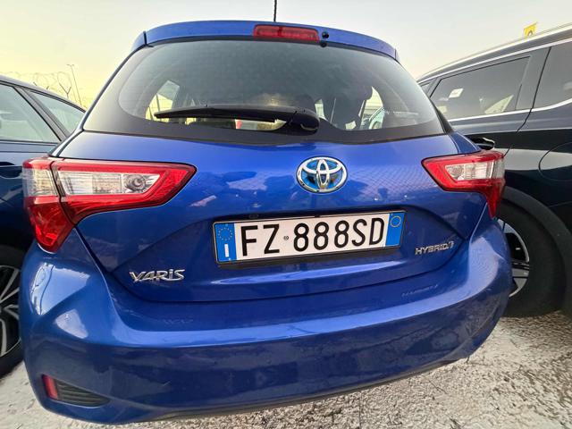 Toyota Yaris 1.5 Hybrid 5 porte Business Navi Retrocamera - foto 4 di 4