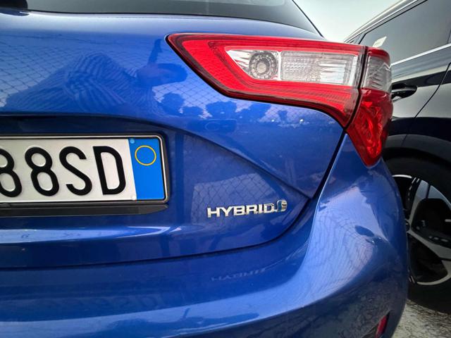 Toyota Yaris 1.5 Hybrid 5 porte Business Navi Retrocamera - foto 2 di 4