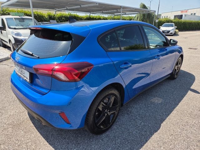 Ford Focus 1.5 EcoBlue 120 CV aut. 5p. Business Black Design - foto 4 di 4
