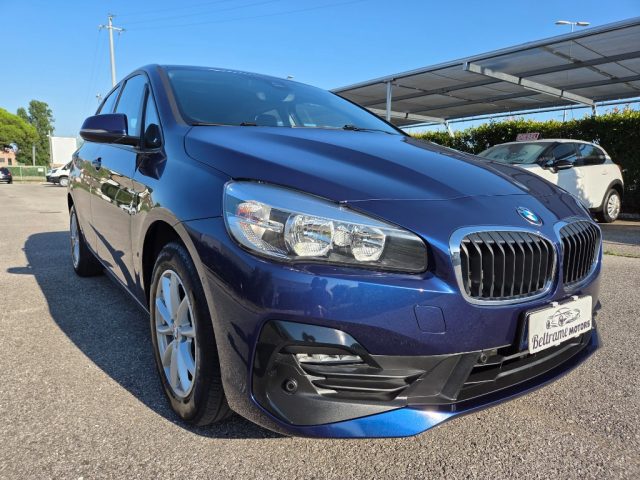 BMW 216 i Active Tourer Luxury - foto 4 di 4