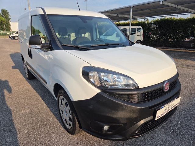 Fiat Doblo Doblò 1.4 Natural Power PC-TN Cargo Lounge 3 POSTI - foto 2 di 4