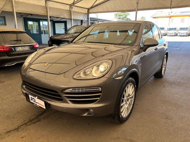 Porsche Cayenne 3.0 Diesel con Gancio Traino usato a SAN GIOVANNI LUPATOTO