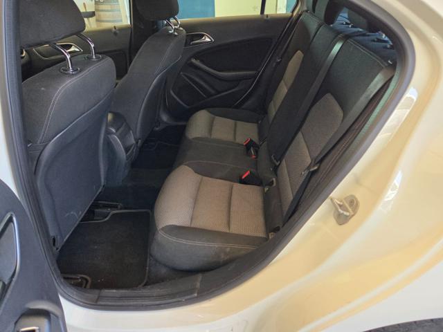 Mercedes-Benz A 160 d Automatic Business - foto 3 di 4