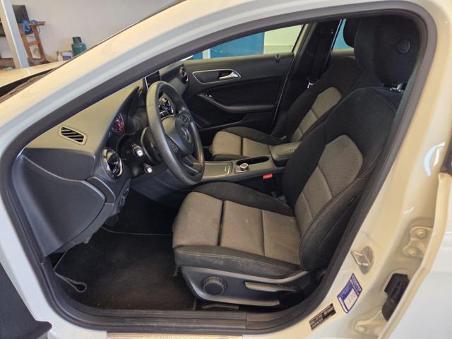 Mercedes-Benz A 160 d Automatic Business - foto 2 di 4