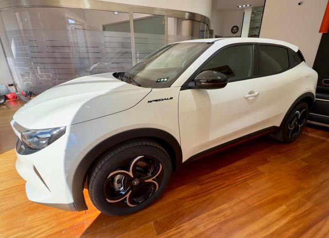 Alfa Romeo Junior 1.2 145 CV Hybrid eDCT6 Speciale km 0 0uff. Italia - foto 3 di 4