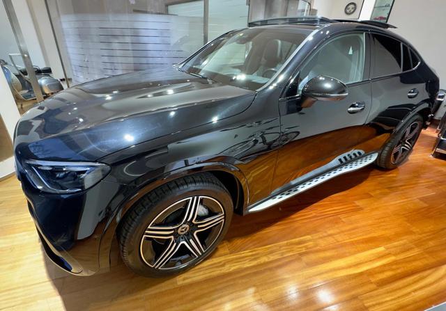 Mercedes-Benz GLC 300 de hybrid EQ 4Matic Coupé AMG Line Premium Plus - foto 3 di 4