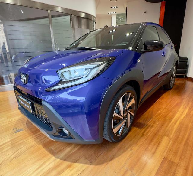 Toyota Aygo X 1.0 VVT-i 72 CV 5 porte Trend Air - foto 3 di 4