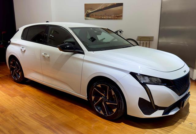 Peugeot 308 BlueHDi 130 S&S EAT8 Allure Pack, del 2022, 134.000 km, in vendita a Afragola (NA)
