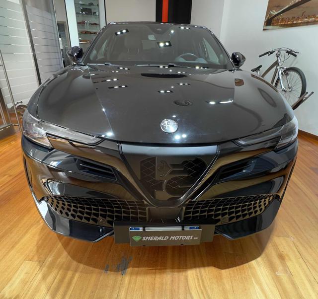 Alfa Romeo Junior 1.2 145 CV Hybrid eDCT6 Speciale - foto 2 di 4