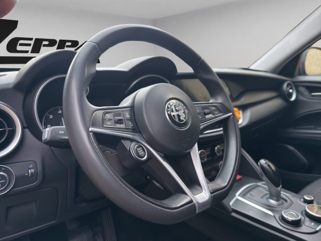 Alfa Romeo Stelvio 2.2 Turbodiesel 180 CV AT8 RWD Business, del 2018, 114.900 km, in vendita a Vairano Patenora (CE)