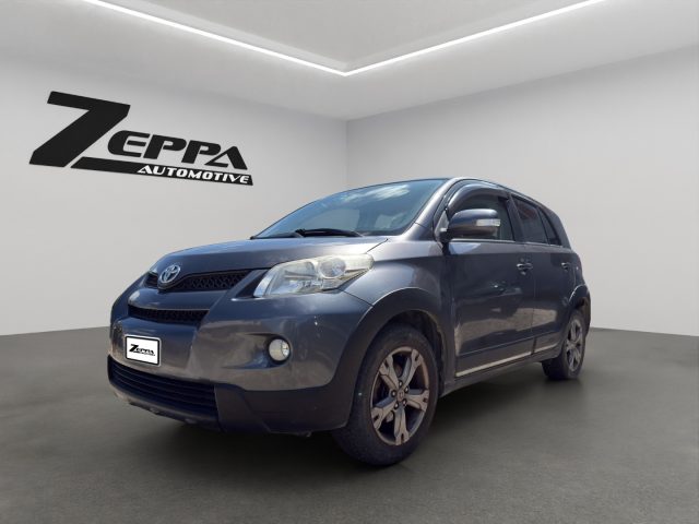 Toyota Urban Cruiser 1.4 D-4D AWD Luxury usato a VAIRANO PATENORA