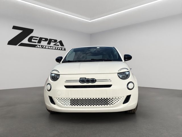 Fiat 500 Berlina Hybrid Icon - foto 2 di 4