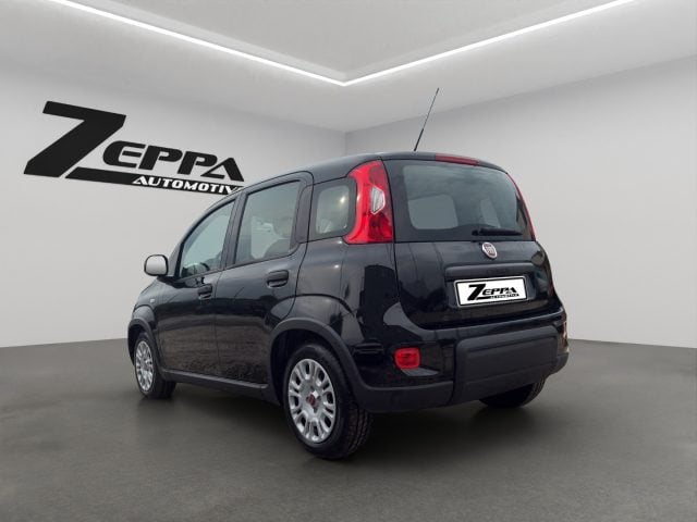 Fiat Panda 1.0 FireFly S&S Hybrid - foto 4 di 4