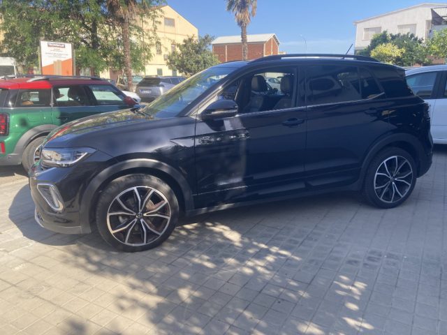 Volkswagen T-Cross 1.0 TSI 115 CV DSG R-Line Plus - foto 3 di 4