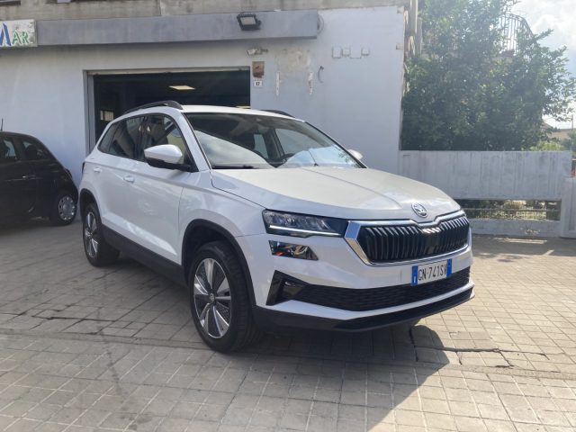 Skoda Karoq 2.0 TDI EVO SCR 115 CV DSG Ambition - foto 2 di 4