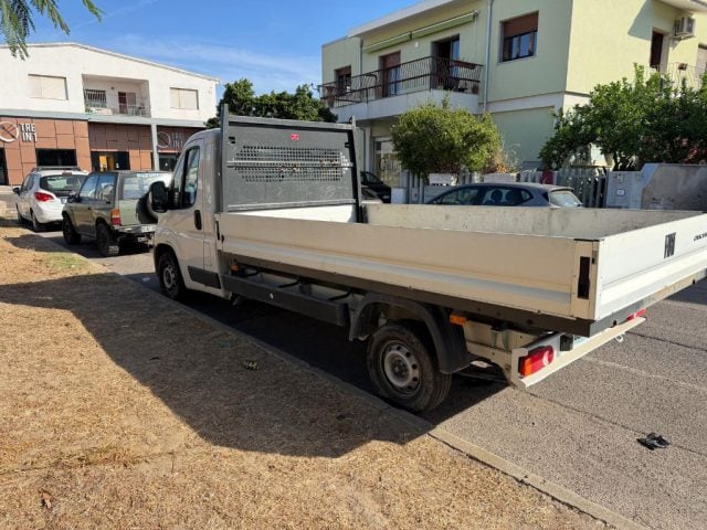 Fiat Ducato 35 2.2 Mjt 120CV PL Cassonato - foto 4 di 4
