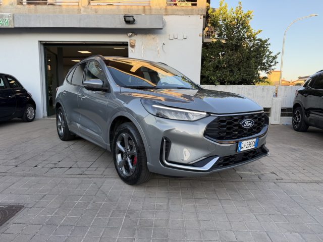 Ford Kuga 2.5 Plug In Hybrid 243 CV CVT 2WD ST-Line X - foto 2 di 4