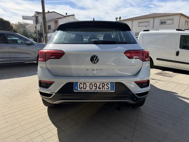 Volkswagen T-Roc 1.0 TSI Style BlueMotion Technology - foto 4 di 4