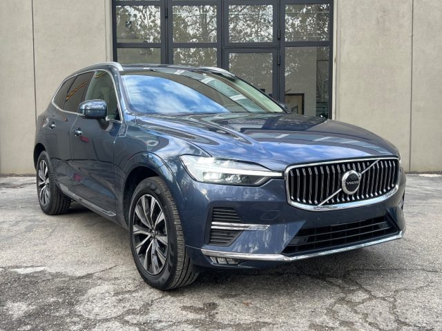 Volvo XC60 B4 automatico Plus Bright usato a BOLOGNA