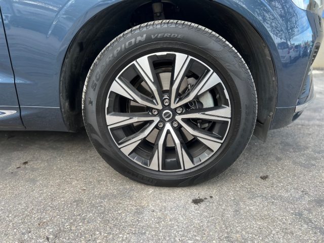 Volvo XC60 B4 automatico Plus Bright usato a BOLOGNA