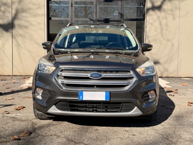 Ford Kuga 1.5 TDCI 120 CV S&S 2WD Plus - foto 2 di 4