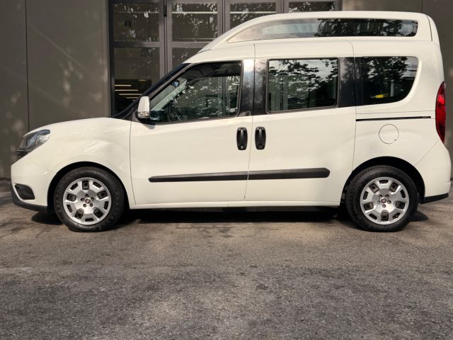 Fiat Doblo Doblò 1.6 MJT TETTO ALTO - TRASPORTI DISABILI - foto 4 di 17