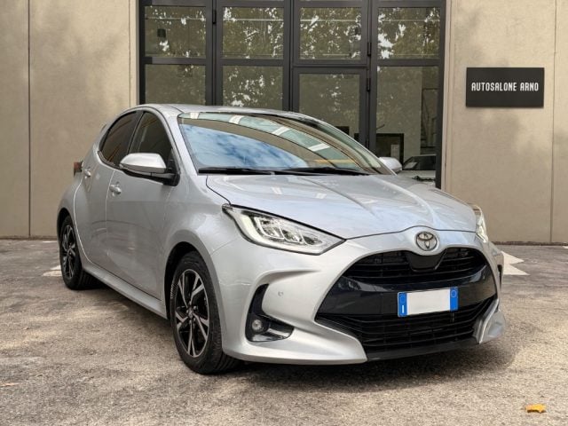 Toyota Yaris 1.5 Hybrid 5 porte Trend, del 2025, 15.000 km, in vendita a Bologna (BO)