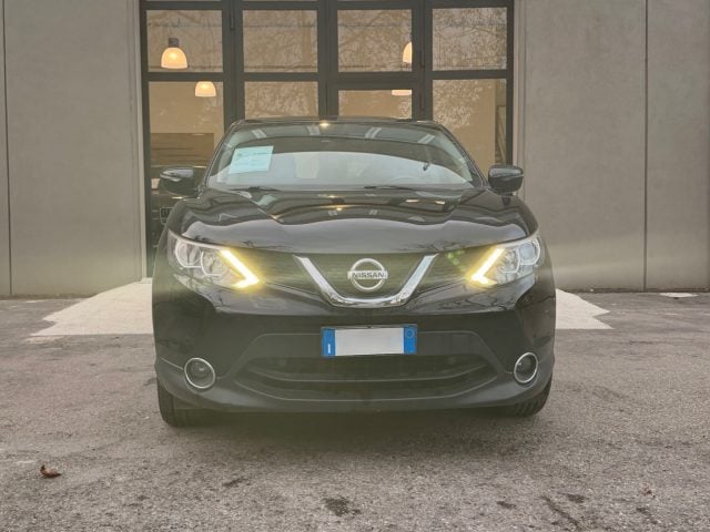 Nissan Qashqai 1.5 dCi Tekna - foto 2 di 4