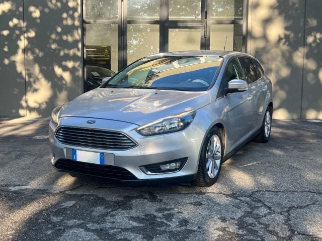 Ford Focus 1.5 TDCi 120 CV Start&Stop Powershift SW Titanium - foto 3 di 4