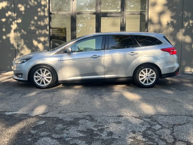 Ford Focus 1.5 TDCi 120 CV Start&Stop Powershift SW Titanium - foto 4 di 4