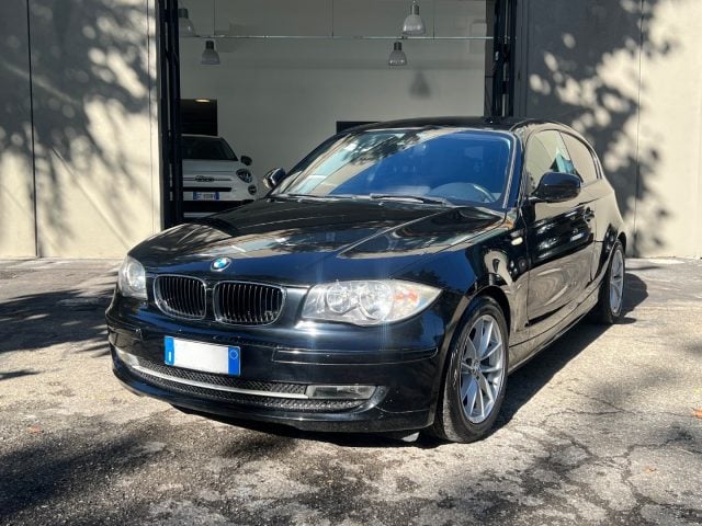 BMW 116 d 2.0 116CV cat 3 porte Eletta DPF - foto 3 di 4