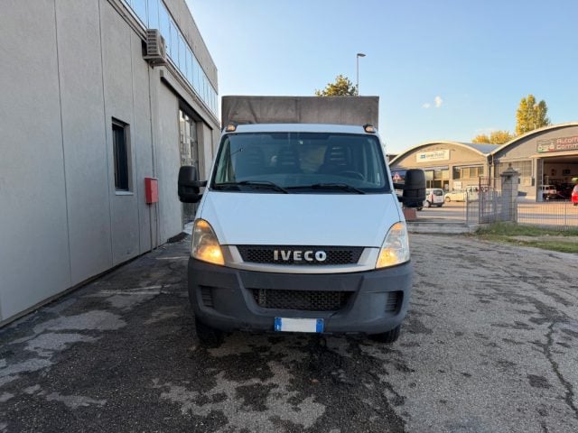 Iveco Daily 35C Cabinato centinato telonato - foto 3 di 4