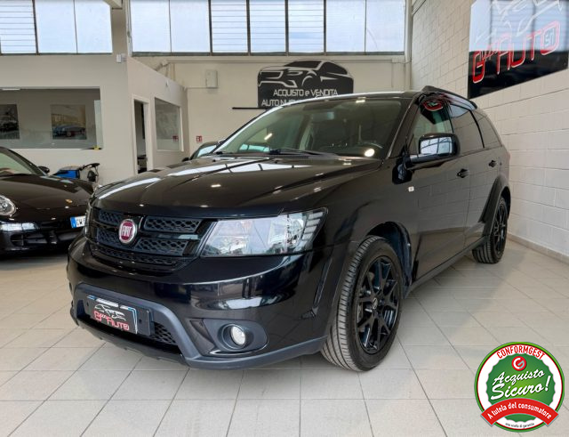 Fiat Freemont 2.0 Mjt 170CV 4x4 aut. Black Code *7 POSTI* usato a CASSINA DE  PECCHI