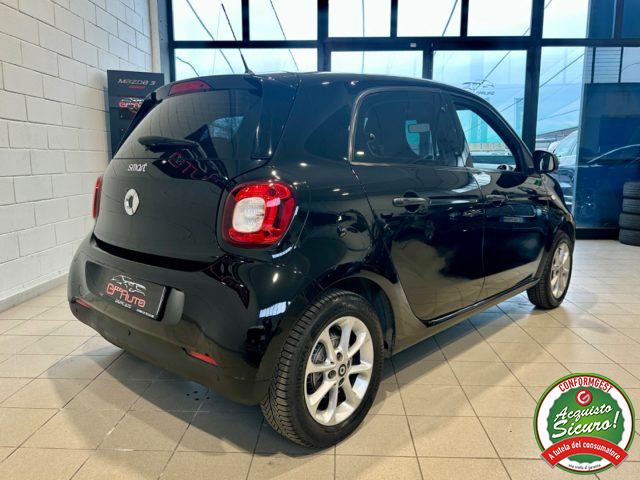smart forFour 70 1.0 twinamic Passion *NEOPATENTATI* - foto 4 di 4