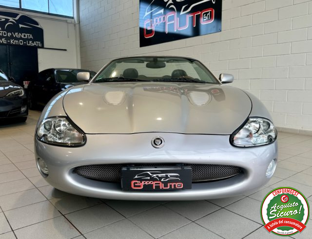 Jaguar XKR 4.0 Convertibile - foto 2 di 4