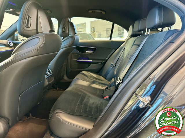 Mercedes-Benz C 220 d Mild hybrid 4Matic Premium *LUCI AMBIENTE*, del 2022, 98.100 km, in vendita a Cassina De  Pecchi (MI)