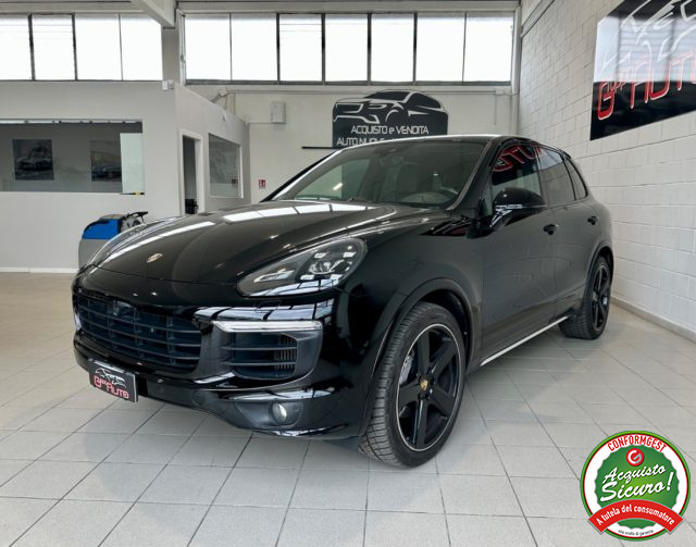 Porsche Cayenne 3.0 Diesel PlatinumEdition *TETTO*CHRONO*GTS PACK* usato a CASSINA DE  PECCHI