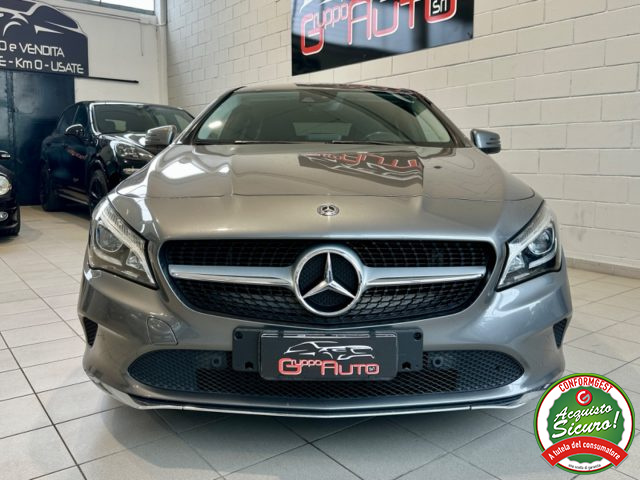 Mercedes-Benz CLA 180 S.W. Automatic Sport *NEOPATENTATI* - foto 2 di 4