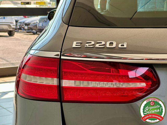 Mercedes-Benz E 220 d S.W. Auto Sport *TETTO*CAMERE 360* - foto 4 di 4