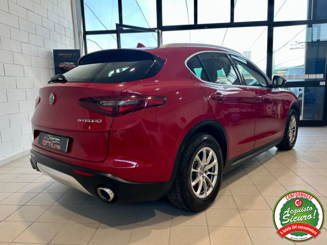 Alfa Romeo Stelvio 2.2 Turbodiesel 160CV AT8 RWD Business - foto 4 di 4