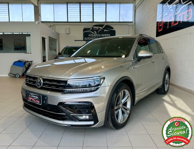 Volkswagen Tiguan 2.0 TDI 190CV SCR DSG 4MOTION BMT *R-LINE*, del 2017, 132.300 km, in vendita a Cassina De  Pecchi (MI)