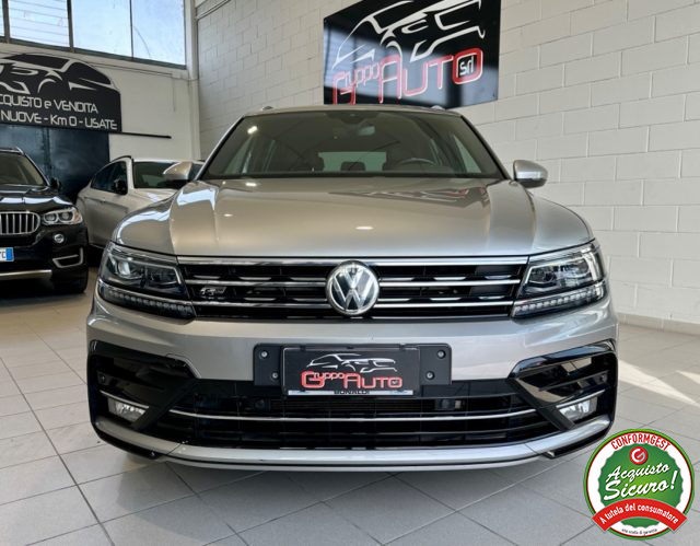 Volkswagen Tiguan 2.0 TDI 190CV SCR DSG 4MOTION BMT *R-LINE* - foto 2 di 4