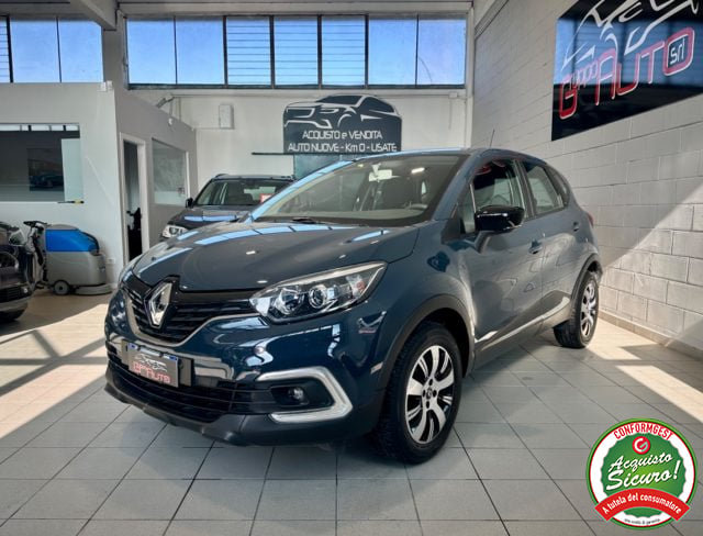 Renault Captur TCe 12V 90CV S&S Energy Zen *NEOPATENTATI*UNIPRO*, del 2018, 27.400 km, in vendita a Cassina De  Pecchi (MI)