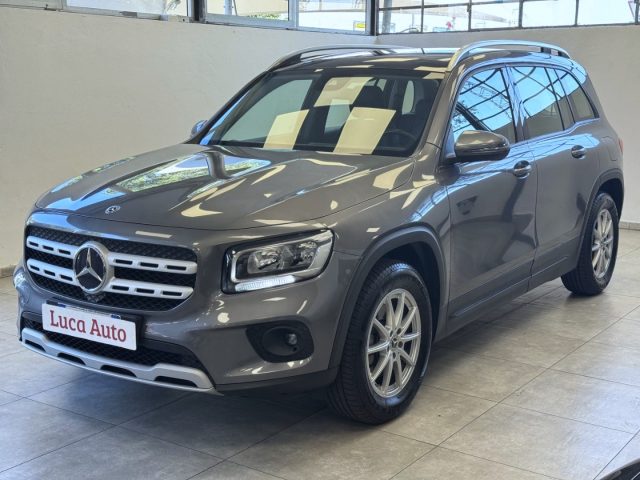 Mercedes-Benz GLB 180 d Aut. *TETTO APRIBILE*PELLE*UNICO PROP.* usato a COLOGNO MONZESE