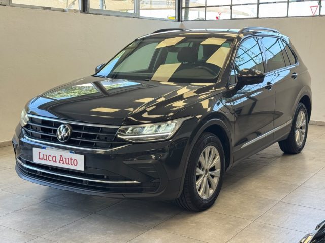 Volkswagen Tiguan 1.4 TSI eHYBRID DSG *UNICO PROP.*ITALIANA*TRIZONA* usato a COLOGNO MONZESE